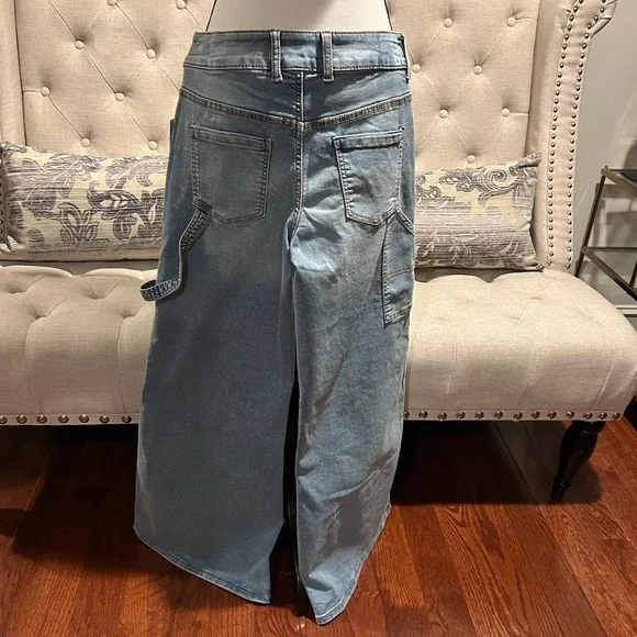 Love Denim Flare Jeans in Light Blue - Picture 3 of 10